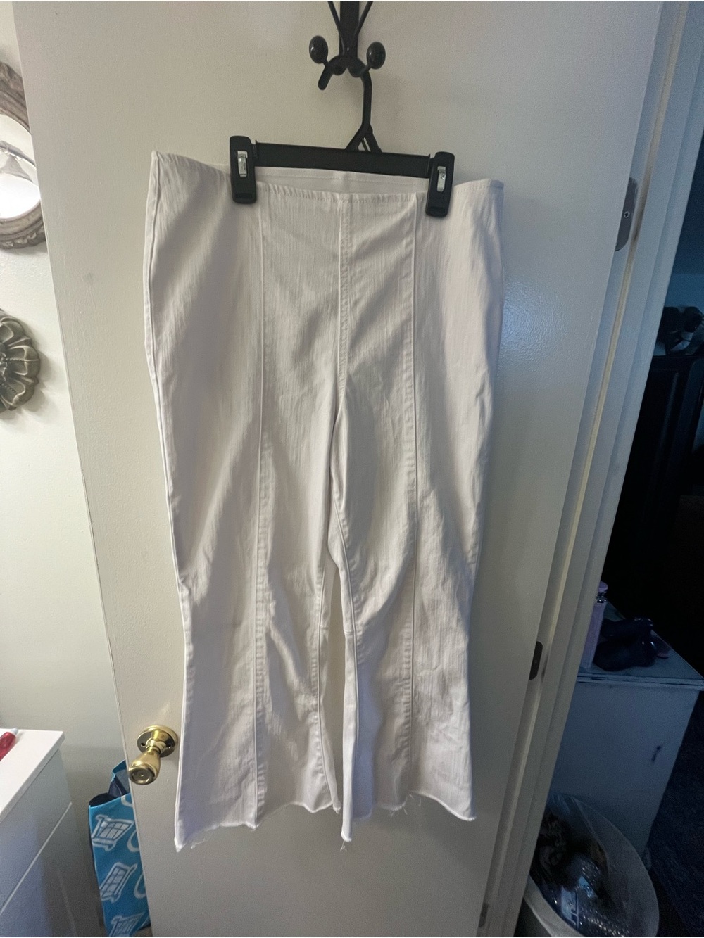 INC Denim High-Rise Wide Crop Jeans in White - Picture 2 of 4